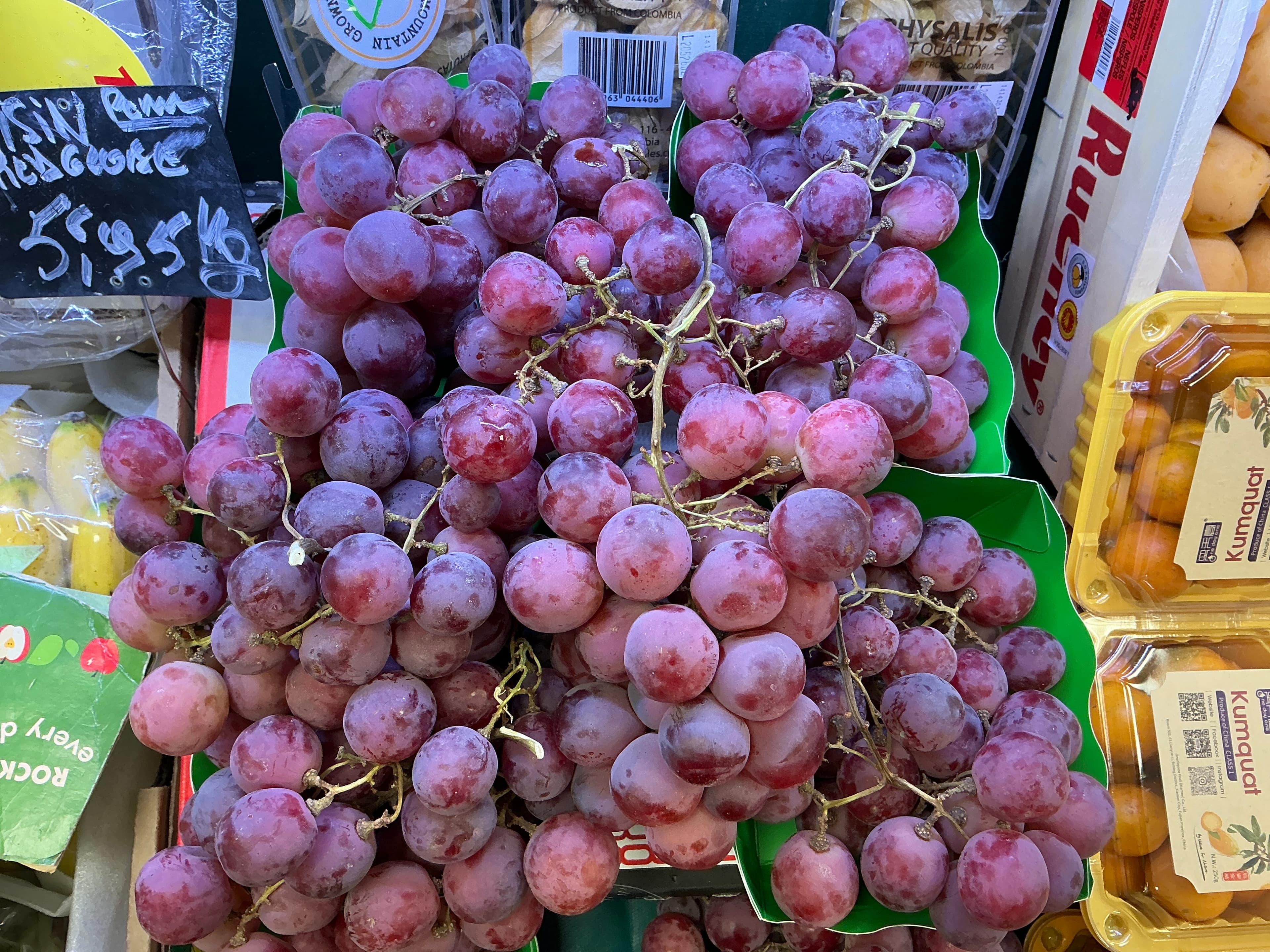 Raisin Red Globe