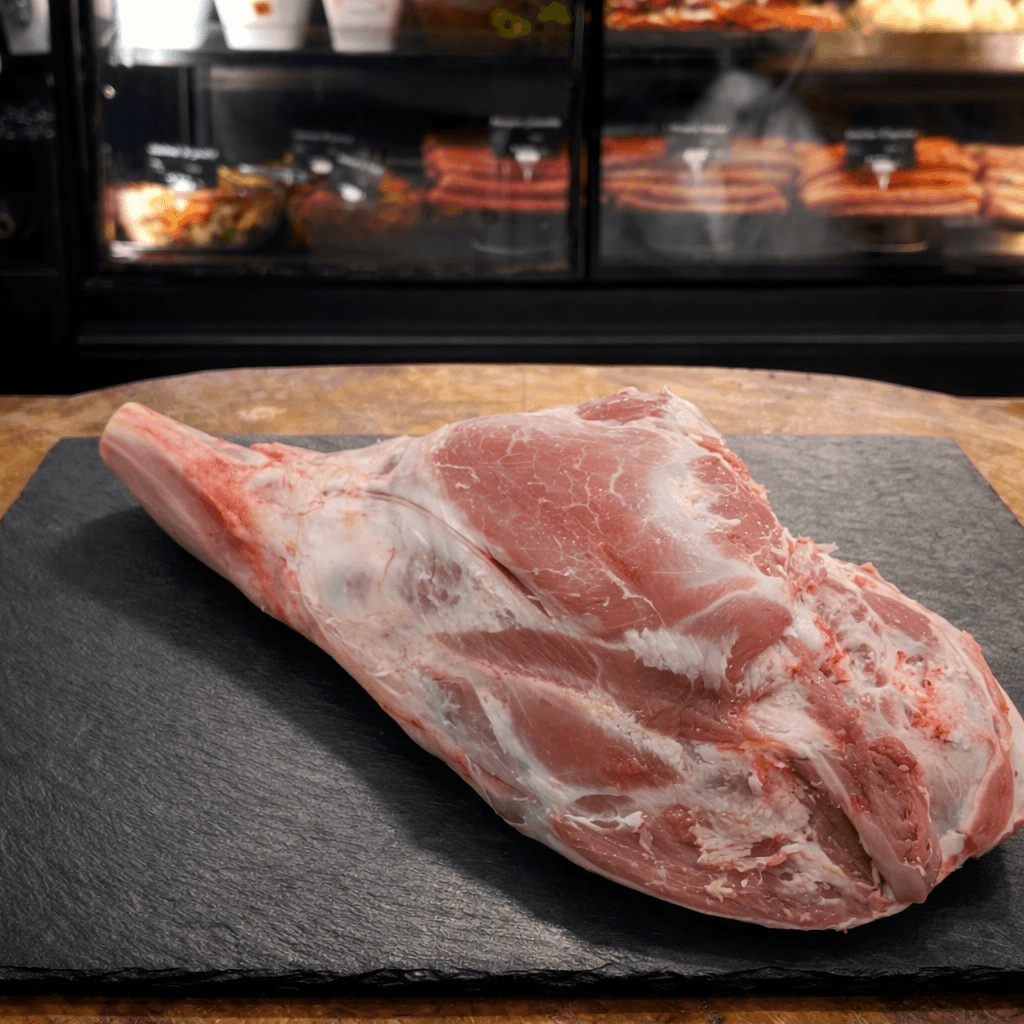 Gigot d’agneau avec os